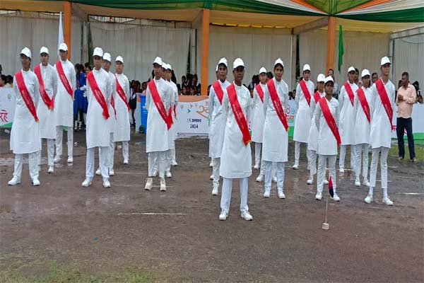 जबलपुर में उप मुख्यमंत्री ने फहराया राष्ट्रीय ध्वज तिरंगा.. Deputy Chief Minister hoisted the national flag Tricolor in Jabalpur 11 Untitled 13 copy 2