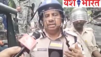 बीजेपी कार्यकर्ताओं ने पुलिस पर बरसाए पत्थर... पुलिस ने कहा भारत माता की जय बोलते है, जवानों पर पत्थर फेंक रहे हैं ... देखें पूरा... वीडियो... 6 एयर इंडिया का विमान हादसे का शिकार होते होते बचा 17 2