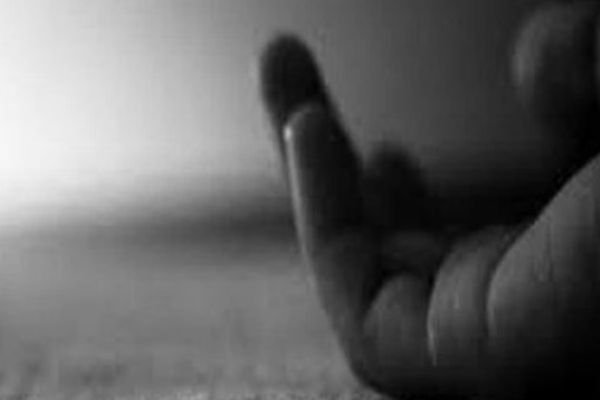 सॉरी मॉम, मैंने आपको मार डाला; गुजरात में बेटे ने कर दी मां की हत्या, फिर इंस्टाग्राम पर शेयर की फोटो 1 एयर इंडिया का विमान हादसे का शिकार होते होते बचा 2024 08 31T154520.266