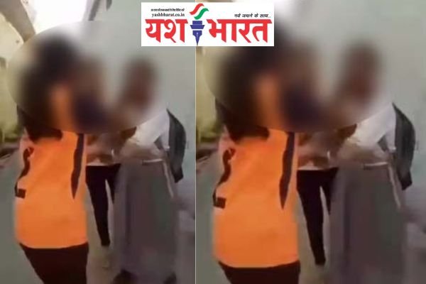 जबलपुर गढ़ा में स्कूली बच्ची की लात-घूसों से पिटाई...वीडियो... देखें...ः मारपीट करने वाली दूसरी बच्ची ने कहा बीच में कोई न आए.... 1 एयर इंडिया का विमान हादसे का शिकार होते होते बचा 42