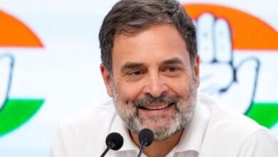 श्रीनगर में राहुल गांधी क्या बोले... देखें.. वीडियो...ः आप कार्यकर्ता नहीं परिवार है 12 एयर इंडिया का विमान हादसे का शिकार होते होते बचा 45