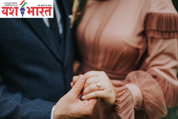 चरित्र संदेह पर पति ने पत्नी पर कुल्हाड़ी से किए सात वार 1 एयर इंडिया का विमान हादसे का शिकार होते होते बचा 63