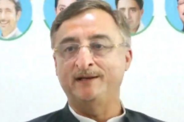 जम्मू कश्मीर में विवेक तन्खा की प्रेस कॉन्फ्रेंस: कांग्रेस की 7 गारंटी दिल छूने वाली है 1 Add a heading 20 1