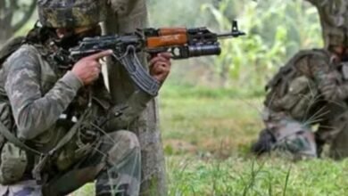 जम्मू-कश्मीर में दो जगह मुठभेड़, बारामूला में तीन आतंकी ढेर, सेना और पुलिस का जॉइंट ऑपरेशन जारी 10 Add a heading 5 1