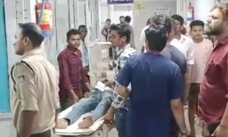 12वीं के छात्र ने खुद को मारी गोली : प्रेम प्रसंग के चलते उठाया आत्मघाती कदम ? पुलिस जांच में जुटी 1 Screenshot 2024 09 05 12 11 12 763 com.miui .gallery