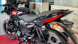 TVS Rider की फुस्की निकालने आई Bajaj Pulsar 125 बाईक जबरदस्त फीचर्स के साथ, जाने कीमत 2 maxresdefault 2