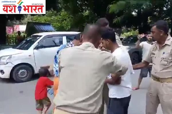 सर मर जाने दो... इतनी पढ़ाई की नौकरी नहीं मिली, ई रिक्शा लिया चोरी हो गए... अब जी कर क्या करूंगा... वीडियो देखें 1 एयर इंडिया का विमान हादसे का शिकार होते होते बचा 2024 09 04T120057.277