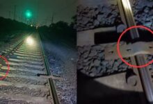 गांव में न चूल्हे जले न आंसू रुके 36