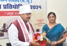 संभाग स्तरीय शतरंज प्रतियोगिता : सागर विजेता एवं दमोह उपविजेता बने 11 Screenshot 2024 10 07 22 14 22 851 com.whatsapp