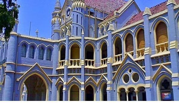 हाईकोर्ट पहुंचा प्रेम विवाह का मामला युवती को नारी निकेतन भेजा, युवक को मिली सुरक्षा 1 इजरायल की बमबारी से 11 1