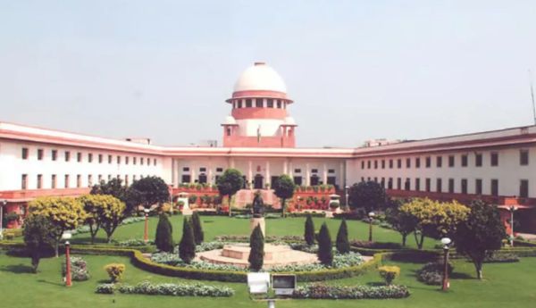 इजरायल की बमबारी से 4 1