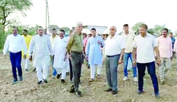 नए मंडी परिसर में होगी मटर की खरीद: विधायकों और अधिकारियों के प्रयास से शहर को मिलेगी ट्रैफिक से निजात और किसानों को सहूलियत 1 इजरायल की बमबारी से 62