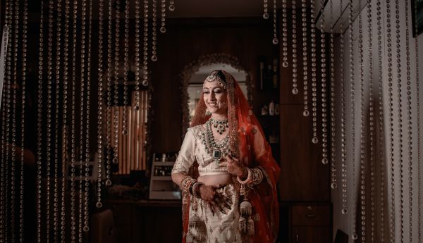 इजरायल की बमबारी से 8 1