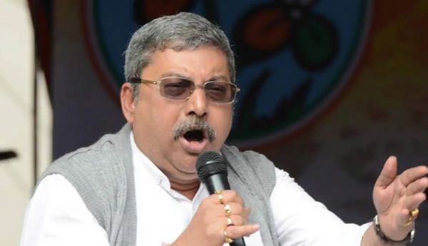 इजरायल की बमबारी से29