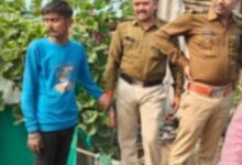 12 घंटे के अंदर पुलिस ने किया चोरी का पर्दाफाश : गड्ढे से चोरी का माल किया बरामद 23 Screenshot 2024 11 23 12 07 35 720 com.whatsapp