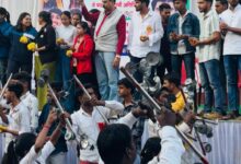 देशभर के विश्वविद्यालयों से आए कलाकार छात्र- छात्राओं की निकली भव्य सांस्कृतिक यात्रा : जगह जगह हुआ फूल बरसाकर स्वागत 12 Screenshot 2024 11 26 22 55 06 532 com.whatsapp