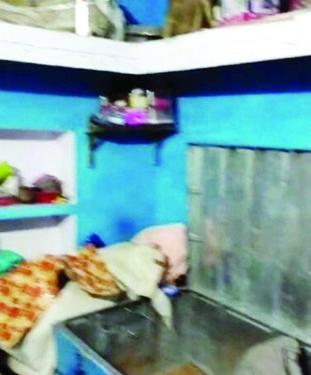 रात भर चली कांबिंग गश्त, दूसरे दिन चोरों की सलामी,सूने मकान का ताला तोडक़र अज्ञात चोरों ने दिया वारदातों को अंजाम 2 Screenshot 20241126 133258 WhatsApp2