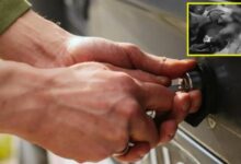 इजरायल की बमबारी से 33