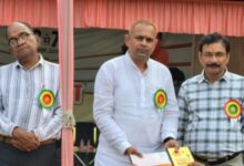 इजरायल की बमबारी से 43