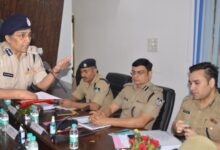 इजरायल की बमबारी से 50