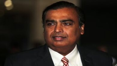 इजरायल की बमबारी से 63