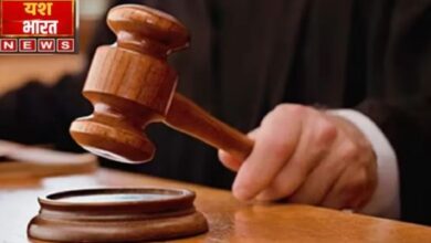 इजरायल की बमबारी से 74