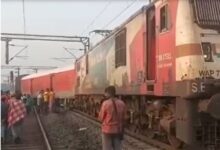 गांव में न चूल्हे जले न आंसू रुके 21