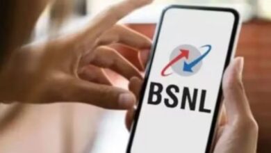 गांव में न चूल्हे जले न आंसू रुके 27