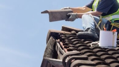 व्हीएफजे में छत की सीट सुधारते समय श्रमिक गिरा-मौत 7 Add a heading 11 2