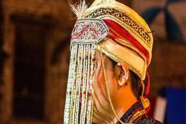 बाइक, कार और प्लॉट, दहेज के उपहार सुनकर शादी करने पहुंचा दूल्हा, लोकेशन देखकर फूट-फूटकर रोया 1 Add a heading 2024 12 27T064315.234