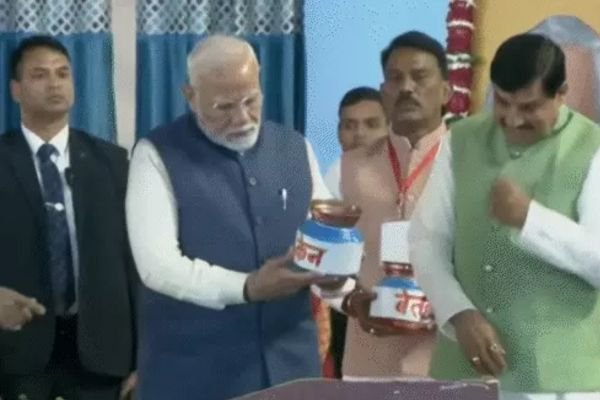 पीएम ने किया केन-बेतवा लिंक परियोजना का शिलान्यास:कहा- ऐसी योजनाओं का श्रेय अंबेडकर को, कांग्रेस ने कभी उन्हें क्रेडिट नहीं दिया 1 Add a heading 78 1