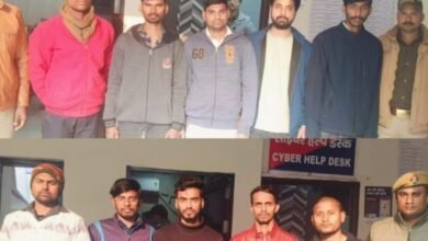 मनु स्मृति जलाने का प्रयास करने वालों पर शिकंजा, 3 छात्राएं और 10 छात्र गिरफ्तार, लगाई गईं संगीन धाराएं 9 Add a heading 93 1