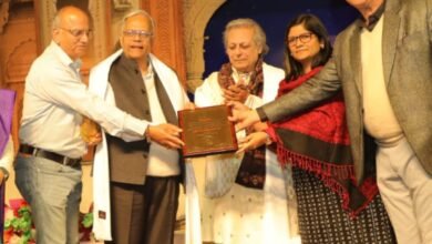 तानसेन संगीत समारोह : विश्व विख्यात तबला वादक पद्मश्री पं. स्वपन चौधरी "राष्ट्रीय तानसेन सम्मान” से विभूषित 8 Screenshot 2024 12 19 17 09 18 386 com.whatsapp