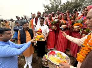 बेतवा नदी के उदगम स्थल रीठी- हरद्वारा से निकली 101 मंगल कलशों की यात्रा, विधायक प्रणय पांडे हुए शामिल 2 Screenshot 20241224 193205 WhatsApp2