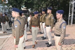 एसपी सम्पत उपाध्याय ने किया थाना कोतवाली का निरीक्षण, कहा- साल के अंत के 10 दिन शेष बचे हैं, लंबित अपराध, चालान, मर्ग, शिकायतों का प्राथमिकता के आधार पर करें निराकरण 5 WhatsApp Image 2024 12 21 at 4.36.26 PM
