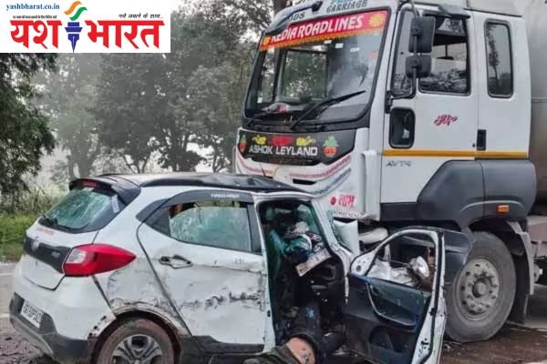 भीषण हादसा, ट्रक में घुसी कार, 5 युवकों की मौत 1 एयर इंडिया का विमान हादसे का शिकार होते होते बचा 3