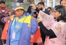 शहर के 5 व्यस्ततम पेट्रोल पम्पों पर शक्ति दीदियों ने संभाला मोर्चा : सुविधा पेट्रोल पंप पर कलेक्टर एवं एसपी की मौजूदगी में मीना बनी “शक्ति दीदी” ,4 अन्य पेट्रोल पंप पर शक्ति दीदियों ने शुरू किया काम 10 Screenshot 2025 01 02 18 44 53 245 com.whatsapp