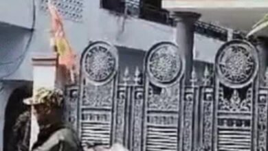 पूर्व रजिस्ट्रार के घर पर ग्वालियर में ईडी ने मारा छापा : आरटीओ के पूर्व कांस्टेबल से जुड़े हो सकते हैं तार? जांच जारी 8 Screenshot 2025 01 17 12 08 05 578 com.miui .gallery