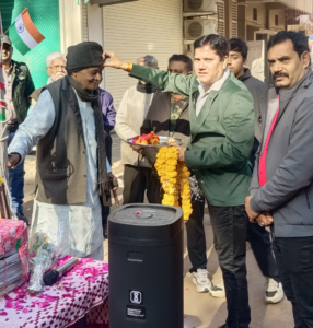 यशभारत कार्यालय में उल्लास के साथ मनाई गई गणतंत्र दिवस की वर्षगांठ, वरिष्ठ पत्रकार कृष्णकांत अग्निहोत्री भोलाबाबू ने किया ध्वजारोहण 6 Screenshot 20250126 112802 WhatsApp2