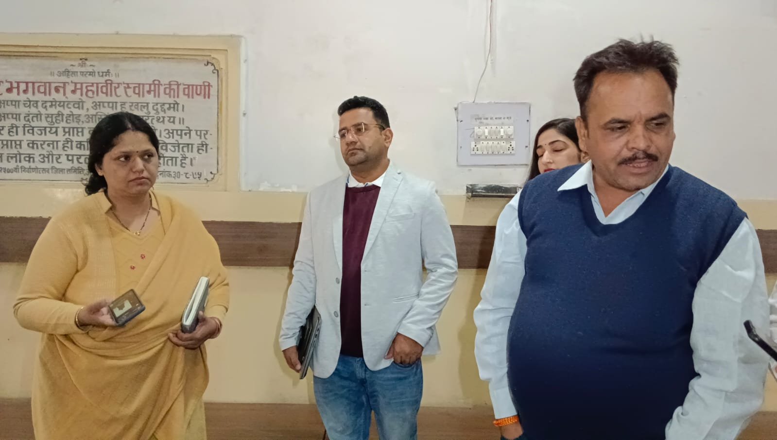 जबलपुर सहित 29 जिले टीबी से मुक्त करने मशक्कतः सेंट्रल और स्टेट की टीम ने किया निरीक्षण 3 WhatsApp Image 2025 01 02 at 03.37.44