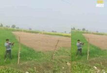 जमीन को लेकर फिल्मी स्टाइल में फायरिंग, खेत में खड़े होकर चलाई गोलियां, एक युवक गंभीर रूप से घायल 11 भारत 81