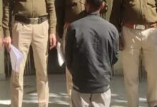 बेवफाई के शक में प्रेमी ने प्रेमिका के साथ मारपीट कर किया पत्थरों से हमला : पुलिस ने आरोपी को किया गिरफ्तार 16 Screenshot 2025 02 21 22 55 35 668 com.miui .gallery