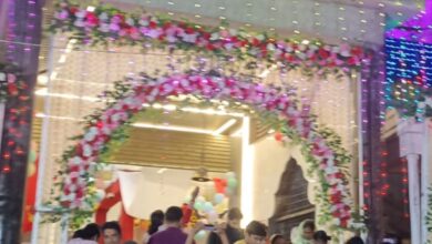 मठ मंदिर से निकली भोलेनाथ की बारात,देर हुआ विवाह : रातभर खुले रहे मंदिर के द्वार,जिलेभर से जुटे हजारो श्रद्धालु 7 Screenshot 2025 02 27 12 48 05 163 com.whatsapp