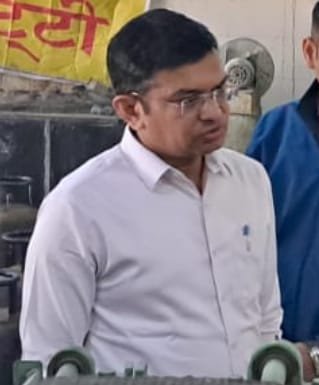 आज से जिला पंचायत सीईओ करेंगे जनपद पंचायत का दौरा 1 WhatsApp Image 2025 02 27 at 04.55.41