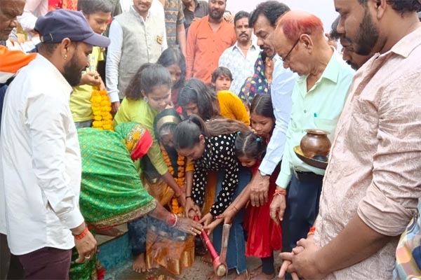 मातेश्वरी मां मड़ाई माता मंदिर के भव्य निर्माण का भूमि पूजन संपन्न 1 bhumi pujan