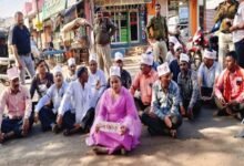 विधायक कार्यालय का घेराव कर दीवाल पर चस्पा किया ज्ञापन 10 shihora pohoto