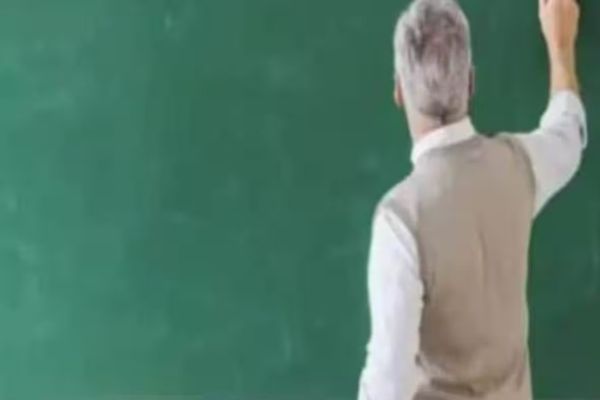 भारत 2025 02 27T015030.715