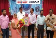 तरंग ऑडिटोरियम में लाइनमैनो के लिए आयोजित किया गया सम्मान समारोह, 110 लाइनकर्मियों का हुआ सम्मान । 10 05 3