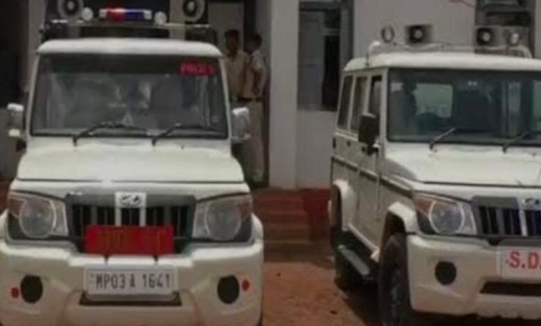 बाइक सवार बदमाशों ने चार बच्चों का किया अपहरण : पुलिस ने जंगल के अंदर से बच्चों को किया बरामद, 4 आरोपी गिरफ्तार 1 Screenshot 2025 03 04 17 23 35 207 com.whatsapp