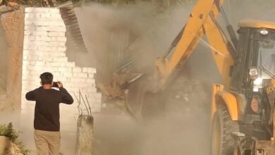 गौ हत्या मामला : पुलिस ने पांच आरोपियों को किया गिरफ्तार, तोड़े गए अवैध अतिक्रमण 13 Screenshot 2025 03 08 10 37 34 828 com.whatsapp